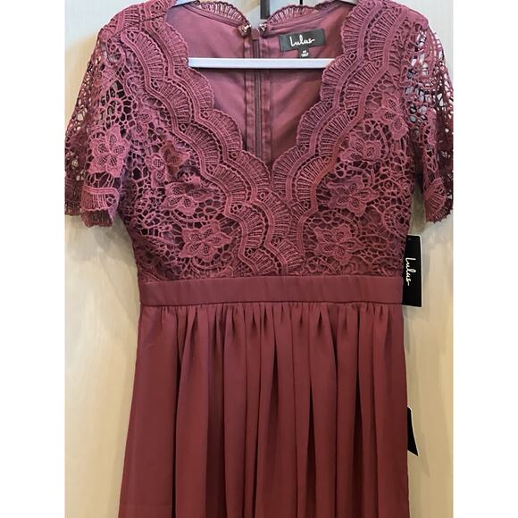 LULU'S Angel in Disguise Burgundy Lace Chiffon Skater Dress Women's Medium NWT - Picture 1 of 6